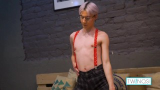 Karol Gajda Cums On His Abs After Had Fucked & Jerked Himself!