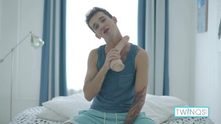 Blonde Noah Is An Dream Euro Twink That Loves Dildo Fucking!