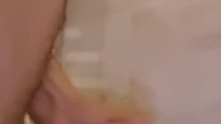 Masturbating with my small cock with cumshot 💦💦 Se masturber avec ma petite bite avec éjaculation