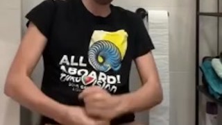 cum fountain explosion after watching eurovision