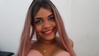 INFLUENCERS INFLUENCERS COUPLE ( they film themselves fucking in the bedroom )