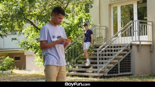 Slovak Twink Barebacked By Hung Latino - Boyfun