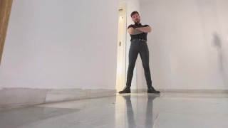 Uncrushable tiny allowed to cum in giants mouth before being swallowed
