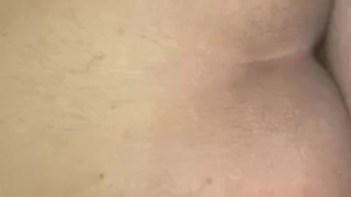 Follando en el parking