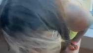 Morocha le encanta chupar pija