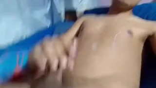 Corrida que me llegó hasta la cara de lo caliente que estaba🔥💦🥵