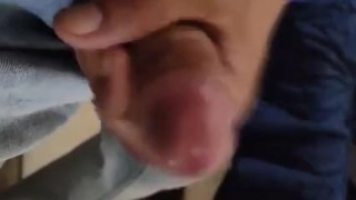 Mi Polla Uncut se llena de Leche