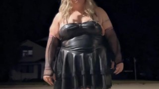 Sissy get pick up by a bluecar