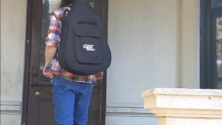 Cowboy Walks 1000 MILES for a Handjob 🤠👢