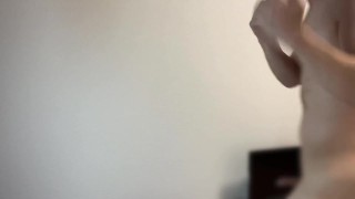 全裸シャドーボクシング