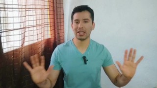 Vecino penetra a pelo al vecino casado con sus 20cm de verga a escondidas de su esposa!