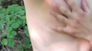 the guy wants to have sex. the guy jerks off in the woods. I want to be fucked.