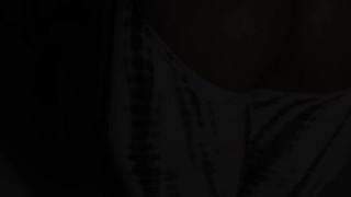 Bouncing on big dildo cock til i cum