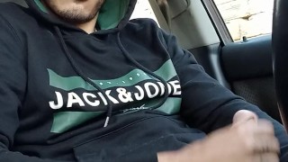 Cum in the car
