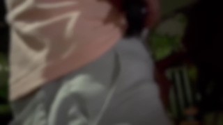 【野外・青姦】外で公衆便器になってみた♡野外でフェラチオ♡