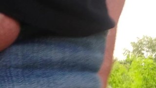 Заброшенное здание заманило горячего парня, кончаю