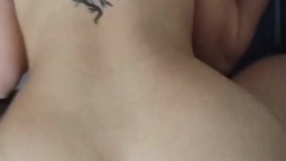 A mi novia culona le gusta que le coja de perrito