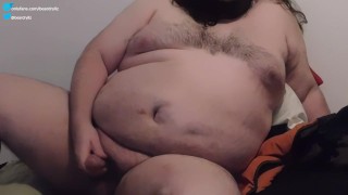 FAT MAN JERK AND JIZZ