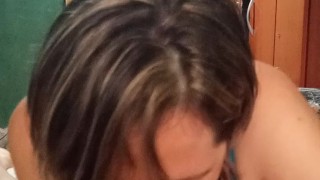 Hablo con mis fans mientras chupo pija😋