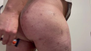 Shave my hole with me