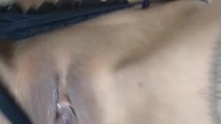 Que rico me hago venir.