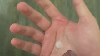 18yo cock cums from masturbating