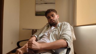 Short clip - Horny in the hotel room