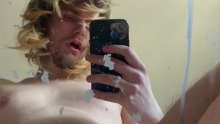 Straight guy rides a dildo for the first time
