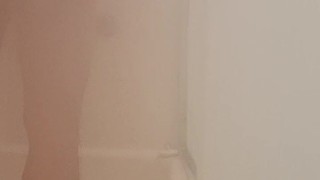 Pinoy Daddy OFW naked shower