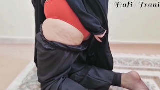 صاحب خونه اجاره شو میخواد م.ا.م.ا.نش پول نداره به پ.س.ر.ش میگ اونم ازش میخواد...(مکالمه فارسی)