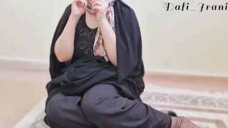 صاحب خونه اجاره شو میخواد م.ا.م.ا.نش پول نداره به پ.س.ر.ش میگ اونم ازش میخواد...(مکالمه فارسی)