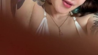 nice hairy pussy