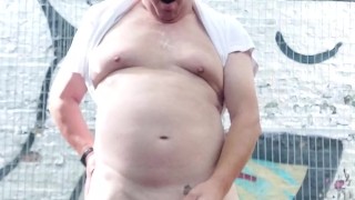 Outdoor public in Nylons otto60 aus Schleswig-Holstein