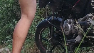 MATURE MAN IN SANDALS SHOWS HIS BLACK ASS WITH HIS MILK