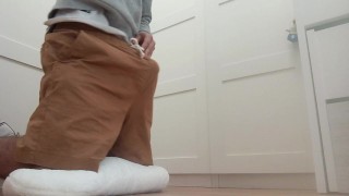 He Masturbates His Big Cock Until He Cums on the Floor of His Stepbrother's Bedroom