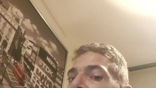 Facefuck with machine