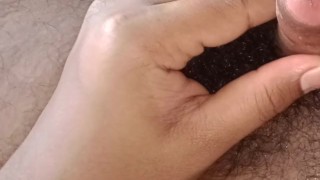 Step Sister Helping Handjob Everytimes🥰