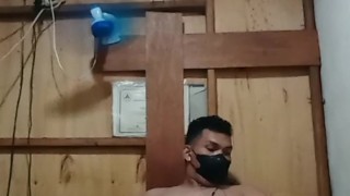 Nagulat si bunso sa laki ng burat ng kuya nya