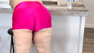 Big butt Horny bbw milf in leggings Working out | Thick and curvy SSBBW | bust a nut in pussy | ass