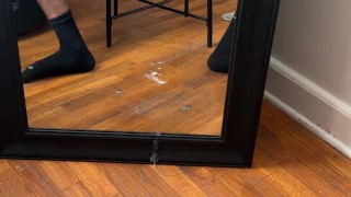 A little mirror action