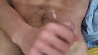 Petite éjac vite teuf