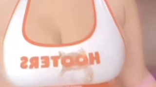 HOOTERS フーターズ GIRL OVERLOAD