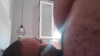 LA MEJOR MANERA DE DESPERTARME, TRAGANDO LEFA