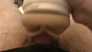 Sa belle chatte excitante veut ma bite fleshlight