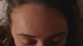 POV - Boquete de uma putinha que ama tomar porra