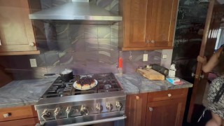 Baker get creamed. Full video on only fans.