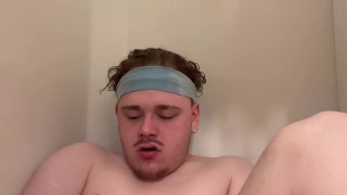 I wanna taste the cum on my hole