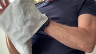 Wanking all weekend, I didn't even stop to shower. I was edging for few hours before this. Cumming