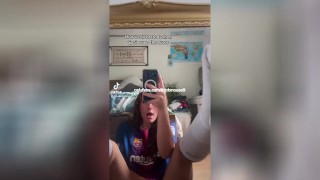 Live Pussy Fingering Caught on TikTok
