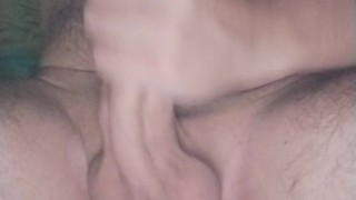 Me masturbo un poco antes de ir a trabajar